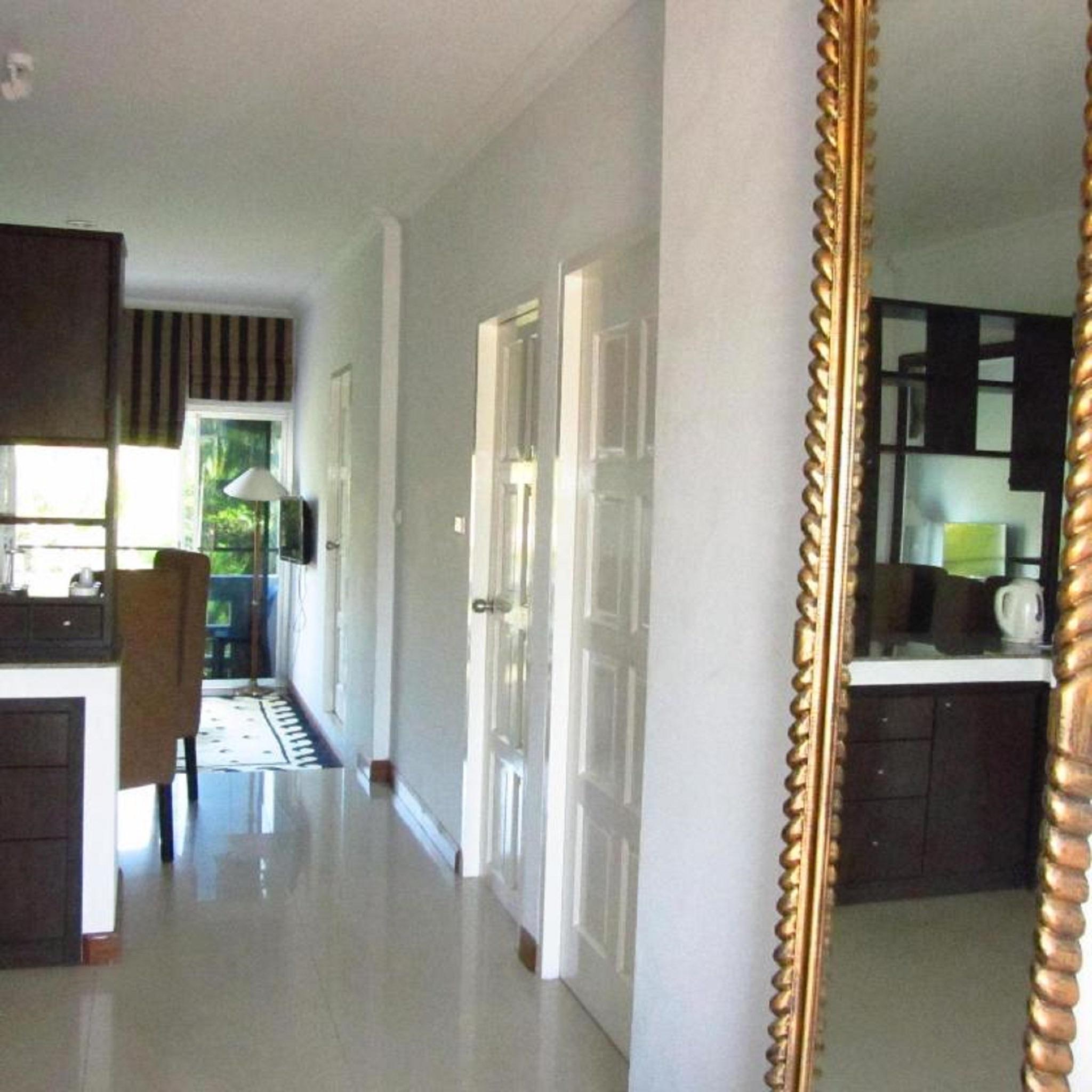 Orchid Kathu Heights Service Apartments Kültér fotó