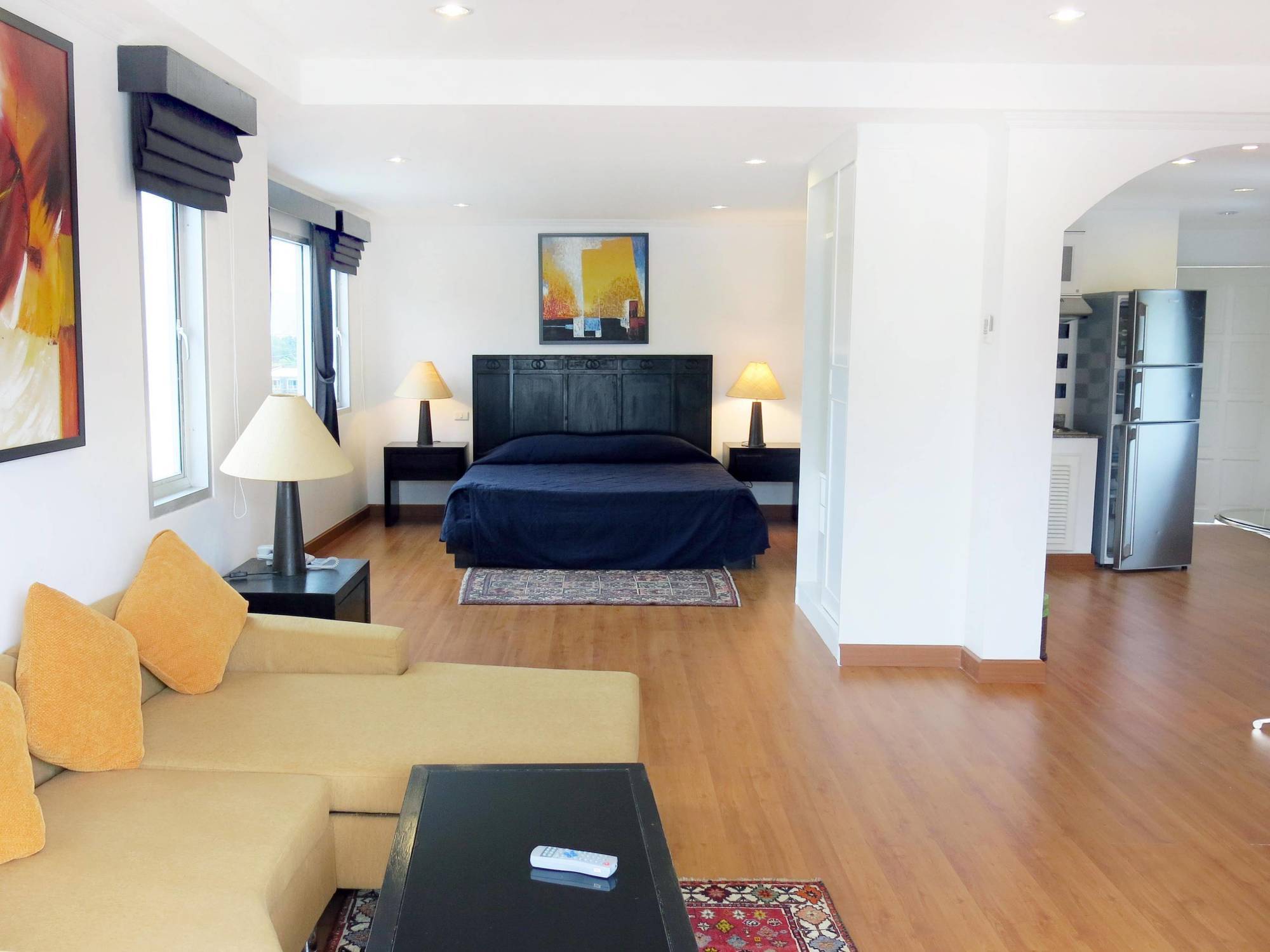 Orchid Kathu Heights Service Apartments Kültér fotó